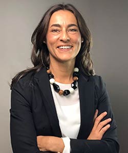 Alicia de la Peña Portero, Academic Director