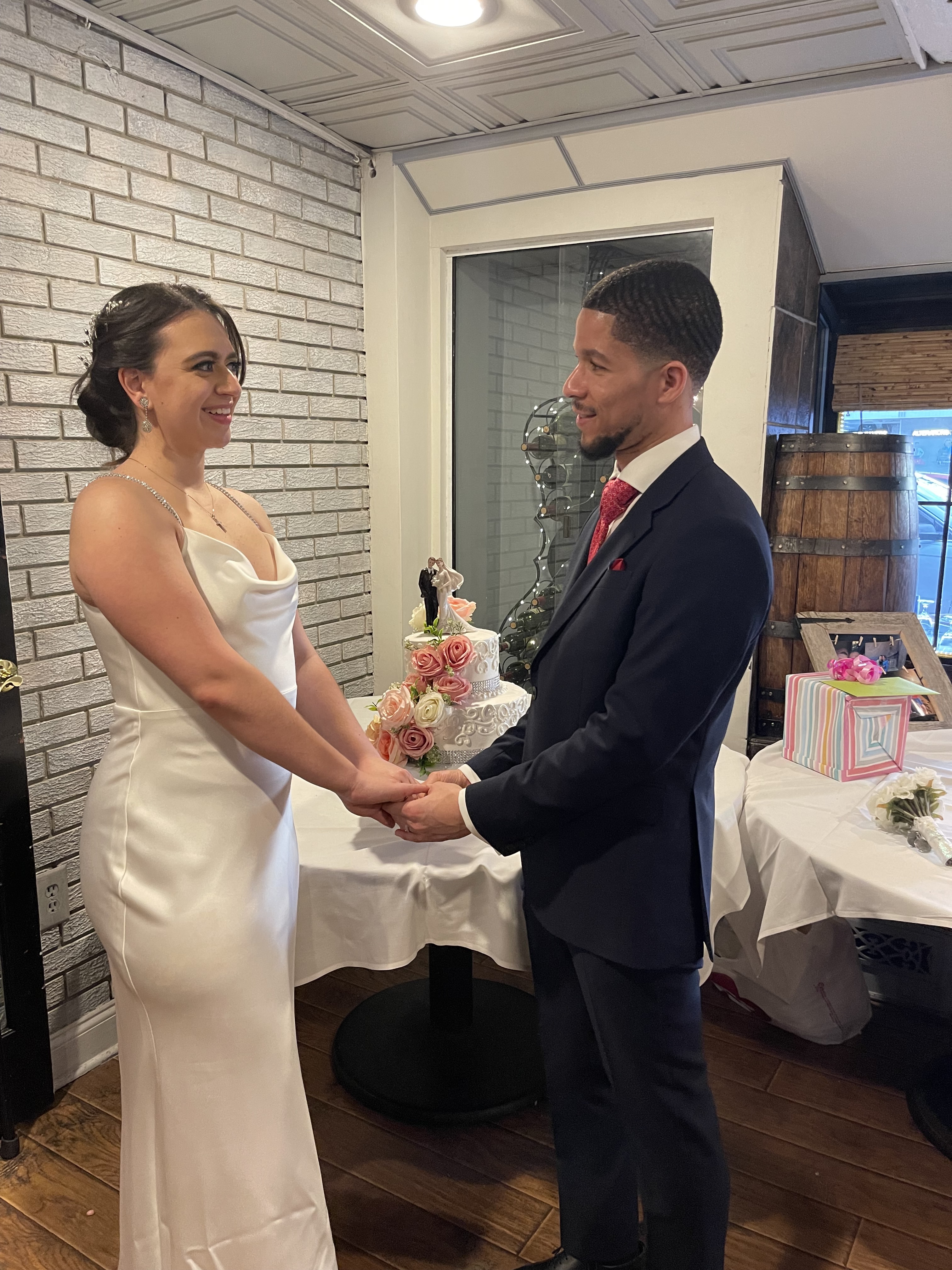 A Long-Distance Love Story Blossoms While Studying Abroad in Spain