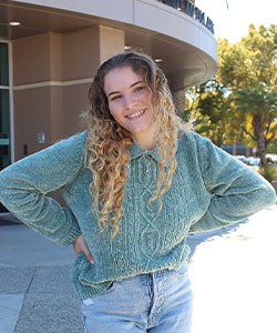 Lauren Thorburn,  Content Creator - Blogger