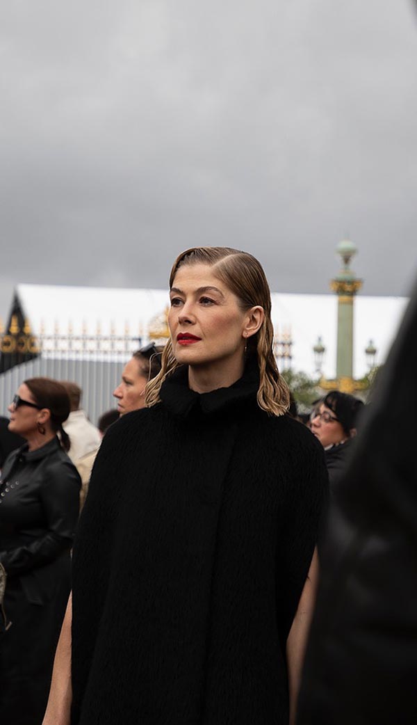 Rosamund Pike in Jardin des Tuileries at Paris Fashion Week 2022