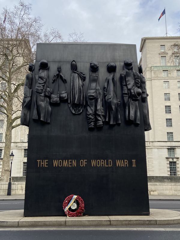 Women of WWII statue