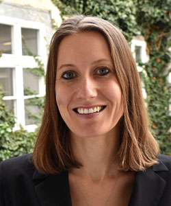CEA CAPA Staff Spotlight: Lenka Vystrčilová Ph.D., Academic Director - Prague