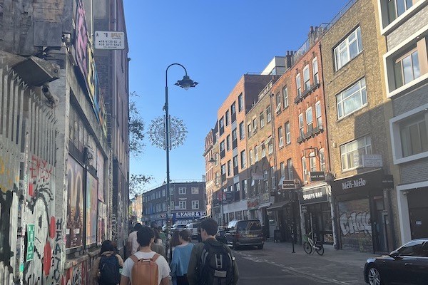 Curry Night in Brick Lane - A Cultural Experience in London’s Brick Lane